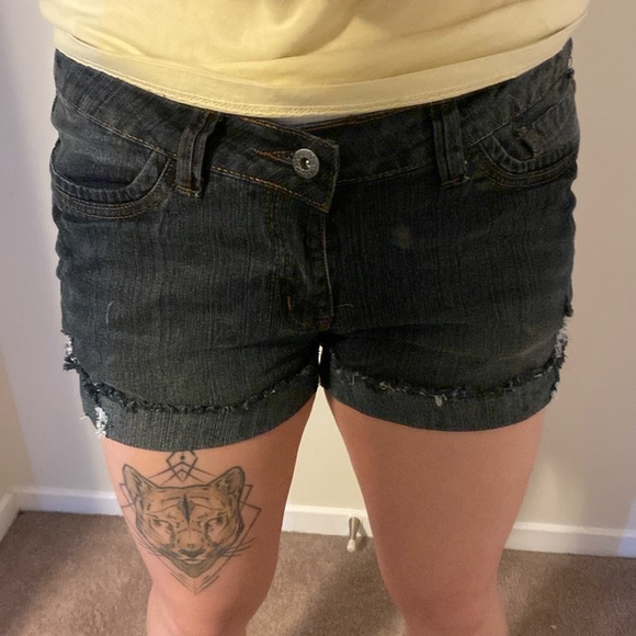 *3 for $10* Women's Denim Shorts with Frayed Hem - Picture 1 of 3